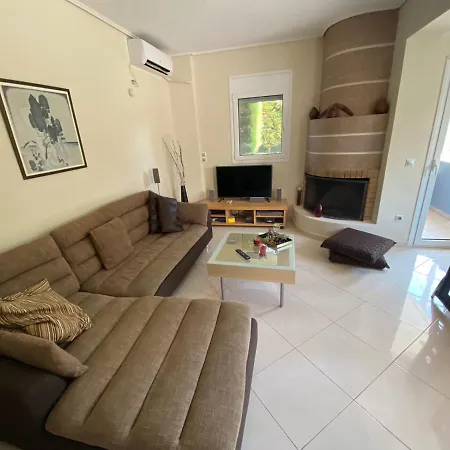 Quite, Fully Equipped Apartment In Artemis Artemida  Esterno foto